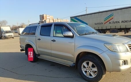 Toyota Hilux VII, 2011 год, 1 700 000 рублей, 2 фотография