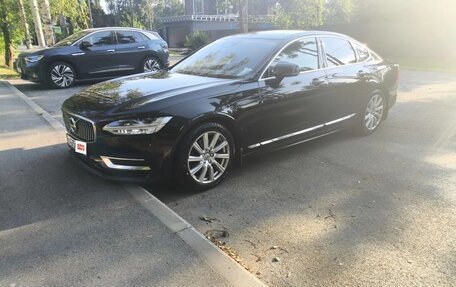 Volvo S90 II рестайлинг, 2019 год, 2 600 000 рублей, 3 фотография