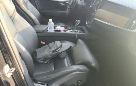 Volvo S90 II рестайлинг, 2019 год, 2 600 000 рублей, 10 фотография