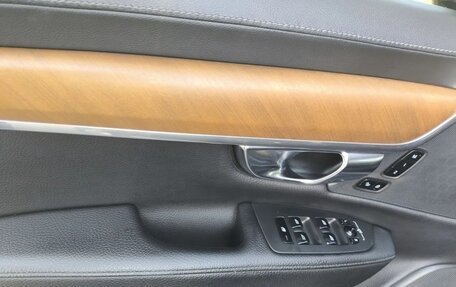 Volvo S90 II рестайлинг, 2019 год, 2 600 000 рублей, 8 фотография