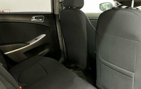 Hyundai Solaris II рестайлинг, 2011 год, 645 000 рублей, 11 фотография