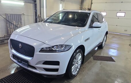 Jaguar F-Pace, 2017 год, 2 800 000 рублей, 4 фотография