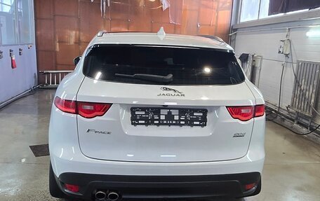 Jaguar F-Pace, 2017 год, 2 800 000 рублей, 6 фотография