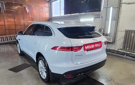 Jaguar F-Pace, 2017 год, 2 800 000 рублей, 7 фотография
