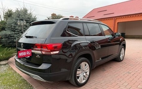 Volkswagen Teramont I, 2019 год, 3 700 000 рублей, 3 фотография