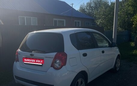 Chevrolet Aveo III, 2010 год, 375 000 рублей, 2 фотография