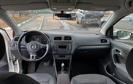 Volkswagen Polo VI (EU Market), 2012 год, 750 000 рублей, 16 фотография