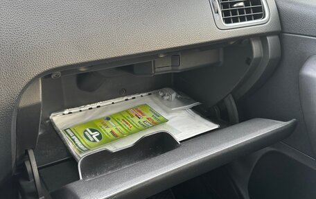 Volkswagen Polo VI (EU Market), 2012 год, 750 000 рублей, 20 фотография