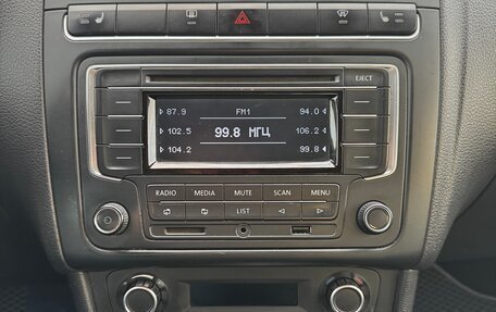 Volkswagen Polo VI (EU Market), 2012 год, 750 000 рублей, 18 фотография