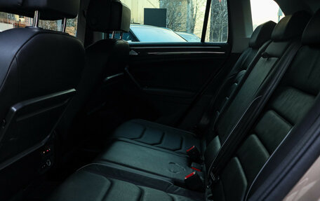 Volkswagen Tiguan II, 2019 год, 2 850 000 рублей, 8 фотография