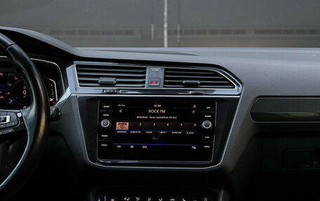 Volkswagen Tiguan II, 2019 год, 2 850 000 рублей, 12 фотография