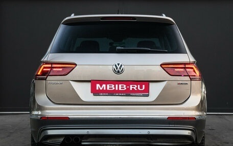 Volkswagen Tiguan II, 2019 год, 2 850 000 рублей, 5 фотография