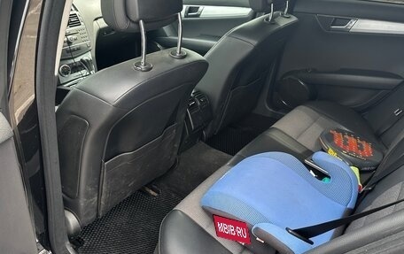 Mercedes-Benz C-Класс, 2010 год, 1 250 000 рублей, 16 фотография