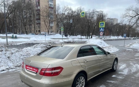 Mercedes-Benz E-Класс, 2011 год, 1 600 000 рублей, 4 фотография