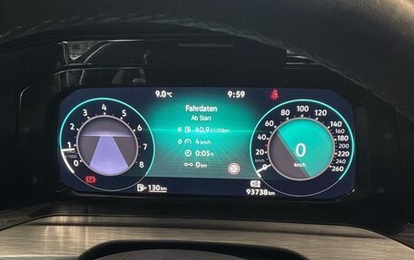 Volkswagen Golf VIII, 2021 год, 2 125 000 рублей, 7 фотография