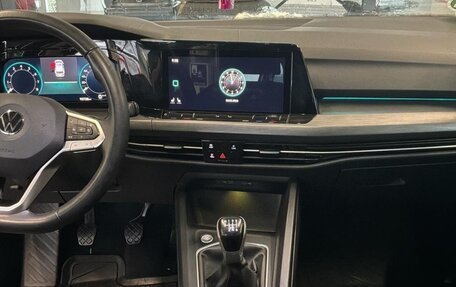 Volkswagen Golf VIII, 2021 год, 2 125 000 рублей, 6 фотография