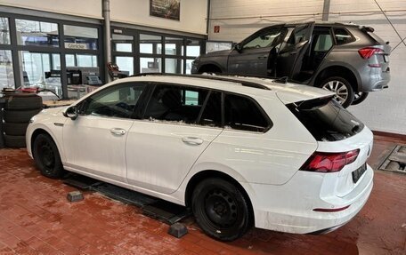 Volkswagen Golf VIII, 2021 год, 2 125 000 рублей, 4 фотография