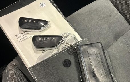 Volkswagen Golf VIII, 2021 год, 2 125 000 рублей, 9 фотография