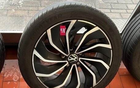 Volkswagen Golf VIII, 2021 год, 2 125 000 рублей, 13 фотография