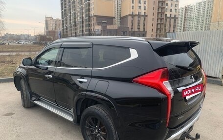 Mitsubishi Pajero Sport III рестайлинг, 2019 год, 2 770 000 рублей, 8 фотография