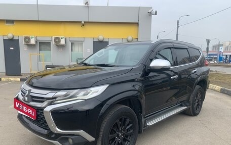 Mitsubishi Pajero Sport III рестайлинг, 2019 год, 2 770 000 рублей, 4 фотография