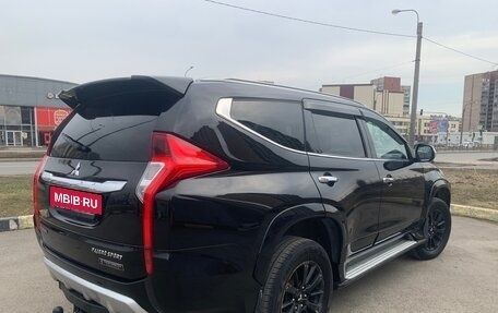 Mitsubishi Pajero Sport III рестайлинг, 2019 год, 2 770 000 рублей, 11 фотография