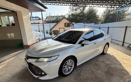 Toyota Camry, 2018 год, 2 950 000 рублей, 7 фотография