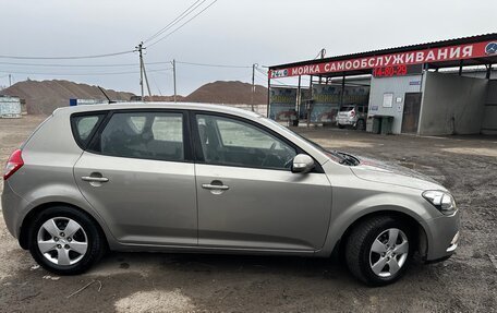 KIA cee'd I рестайлинг, 2011 год, 580 000 рублей, 7 фотография