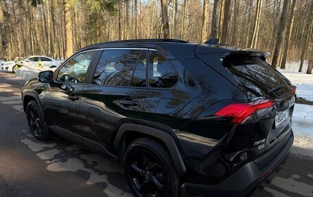 Toyota RAV4, 2022 год, 3 800 000 рублей, 7 фотография