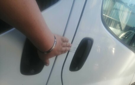 Opel Vivaro A рестайлинг, 2003 год, 750 000 рублей, 11 фотография