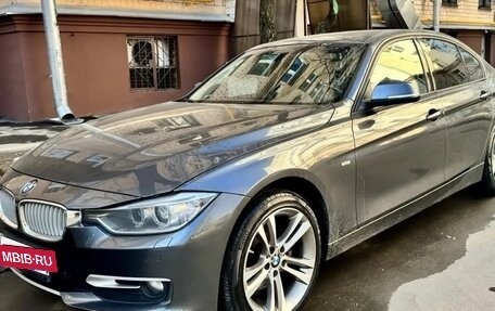 BMW 3 серия, 2014 год, 2 300 000 рублей, 10 фотография