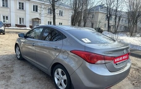 Hyundai Elantra V, 2011 год, 1 000 000 рублей, 6 фотография