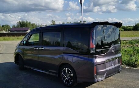 Honda Stepwgn IV, 2015 год, 1 850 000 рублей, 4 фотография