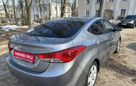 Hyundai Elantra V, 2011 год, 1 000 000 рублей, 4 фотография
