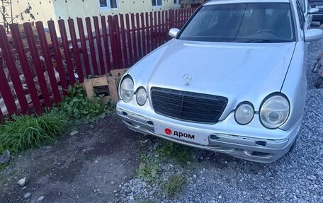 Mercedes-Benz E-Класс, 1999 год, 285 000 рублей, 3 фотография