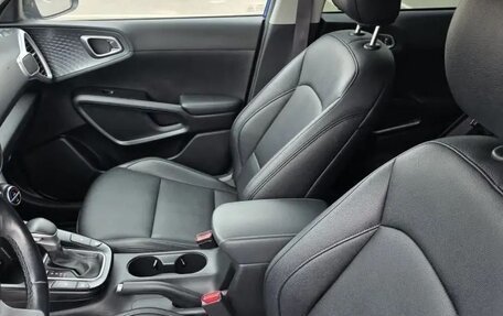 KIA Soul III, 2022 год, 2 000 000 рублей, 12 фотография