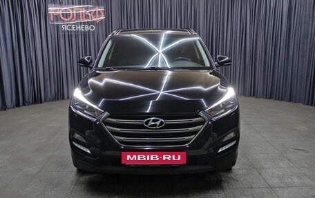 Hyundai Tucson III, 2018 год, 2 398 000 рублей, 2 фотография