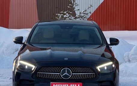 Mercedes-Benz E-Класс, 2021 год, 5 299 000 рублей, 1 фотография