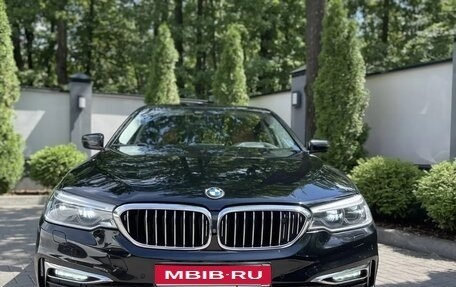 BMW 5 серия, 2019 год, 2 800 000 рублей, 1 фотография