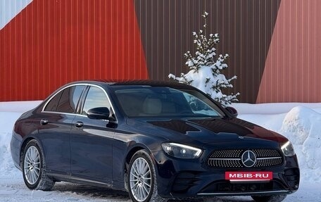 Mercedes-Benz E-Класс, 2021 год, 5 299 000 рублей, 2 фотография