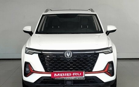 Changan CS35 Plus, 2023 год, 1 850 000 рублей, 2 фотография