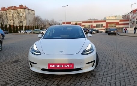 Tesla Model 3 I, 2019 год, 2 850 000 рублей, 2 фотография