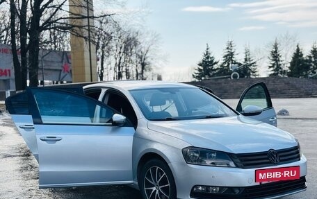 Volkswagen Passat B7, 2012 год, 990 000 рублей, 2 фотография