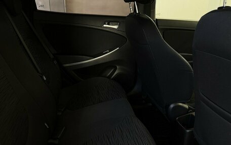 Hyundai Solaris II рестайлинг, 2015 год, 935 000 рублей, 12 фотография