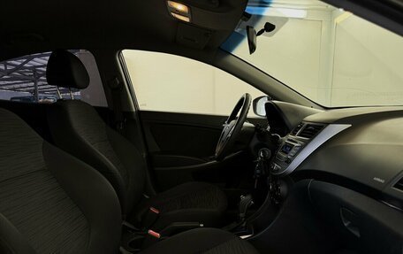 Hyundai Solaris II рестайлинг, 2015 год, 935 000 рублей, 11 фотография