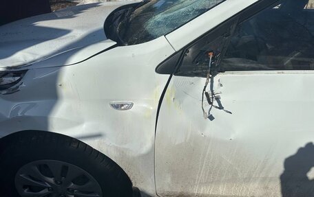 KIA Rio IV, 2018 год, 600 000 рублей, 10 фотография