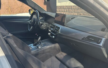 BMW 5 серия, 2020 год, 6 355 000 рублей, 28 фотография