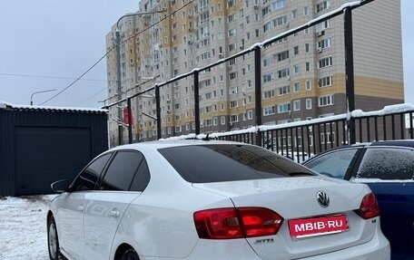 Volkswagen Jetta VI, 2013 год, 1 250 000 рублей, 3 фотография