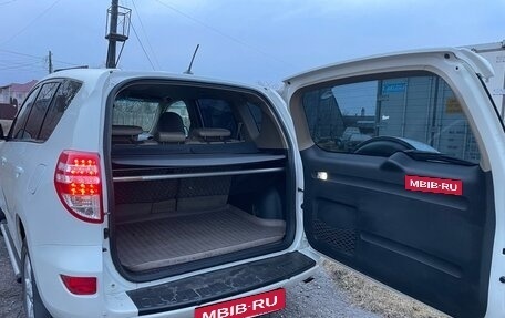 Toyota RAV4, 2010 год, 1 250 000 рублей, 6 фотография