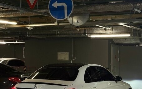 Mercedes-Benz C-Класс, 2017 год, 2 150 000 рублей, 11 фотография